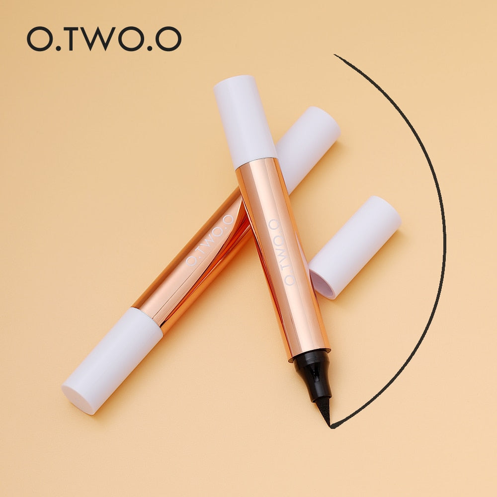 O.TWO.O 2 in 1 Eyeliner™ I Waterproof & long lasting