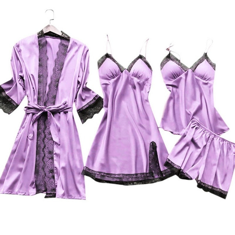 Devine™ | Satijnen pyjama set nu met GRATIS kimono t.w.v. €25!